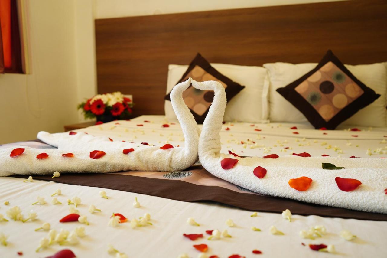 The Patio Thekkady Hotel Ngoại thất bức ảnh